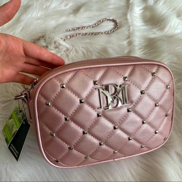 Badgley Mischka Accessories - HP🎉Badgley Mischka diamond quilted crossbody NWT